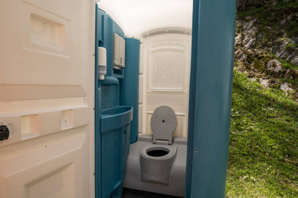Best Portable restroom trailer rental  in Troy, NC